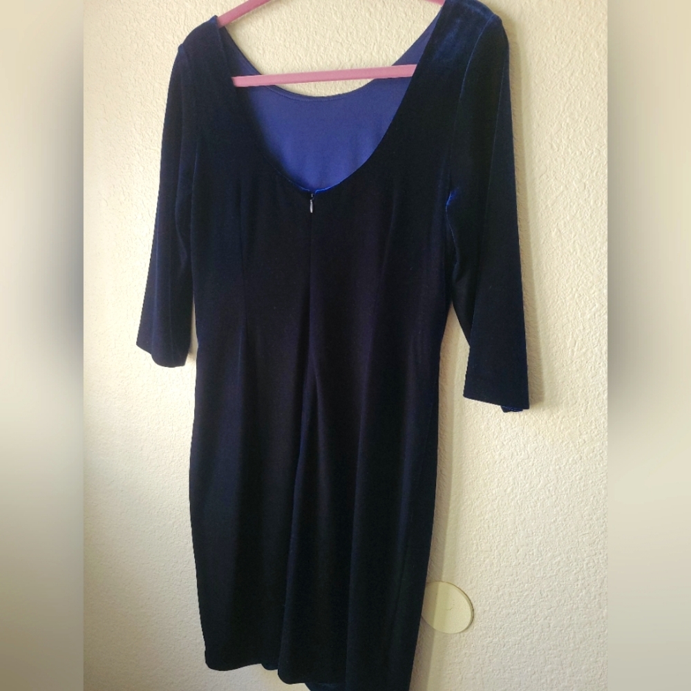 Alex Evenings Blue Velvet Cocktail Dress Size 12P - Picture 3 of 9